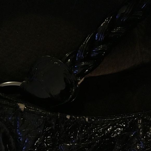 Guess Purse - Picture 4 of 5